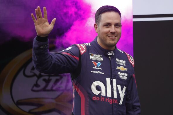 Alex Bowman shows true colors with Bubba Wallace 'beef' verdict