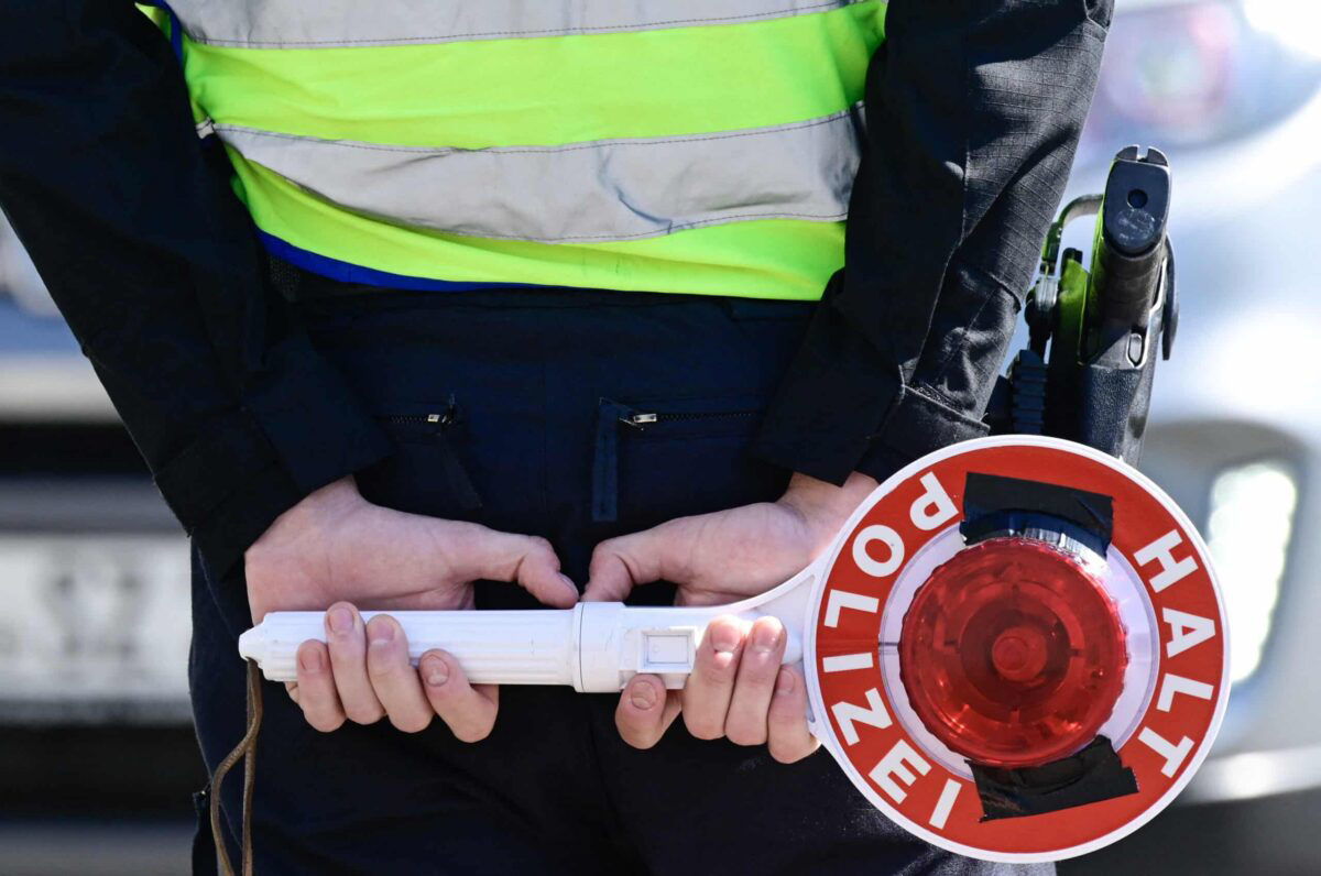 Poland restores border checks for Germany and Lithuania Poland restores border checks for Germany and Lithuania