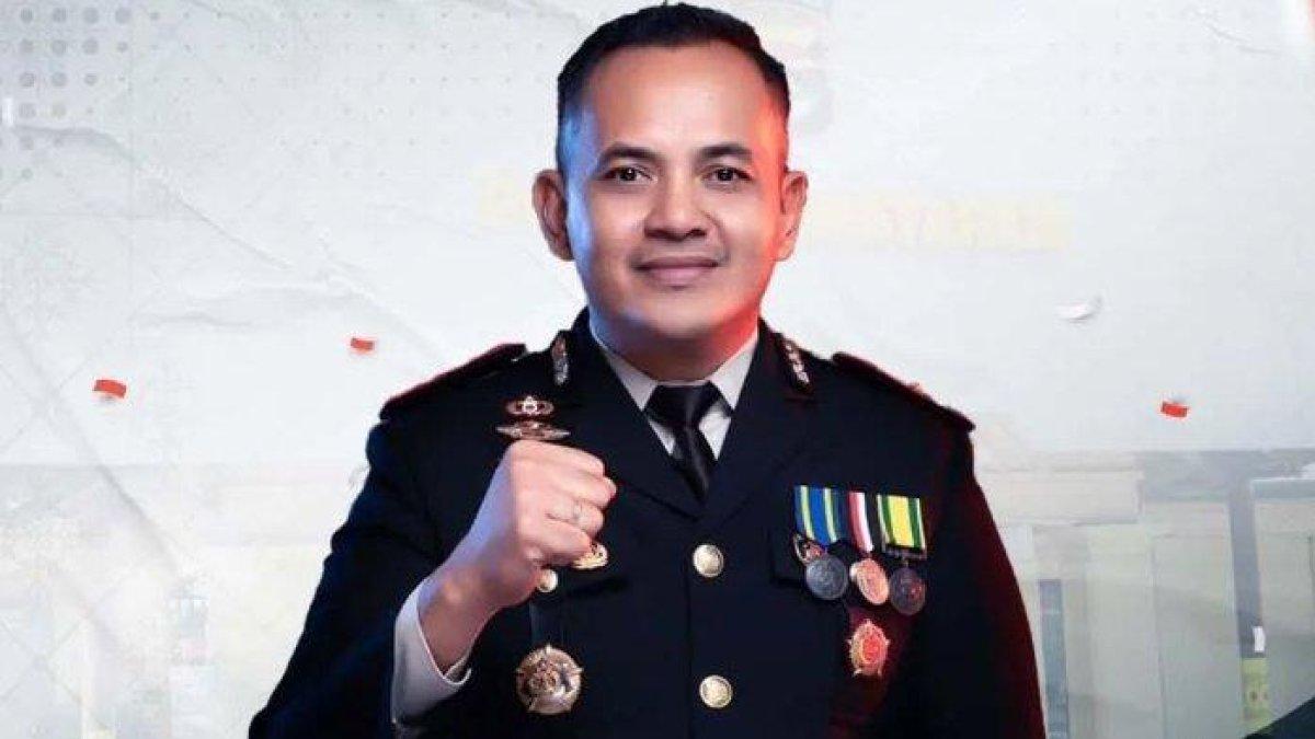 TERSANGKA KEMATIAN POLISI - Foto Kompol I Made Yogi Purusa Utama diunggah akun Instagram Polresta Mataram, 16 Februari 2025. Kompol Yogi Purusa menjadi tersangka kasus kematian Brigadir Muhammad Nurhadi. Ia adalah lulusan Akpol 2010. (Instagram/@polresta_mataram)