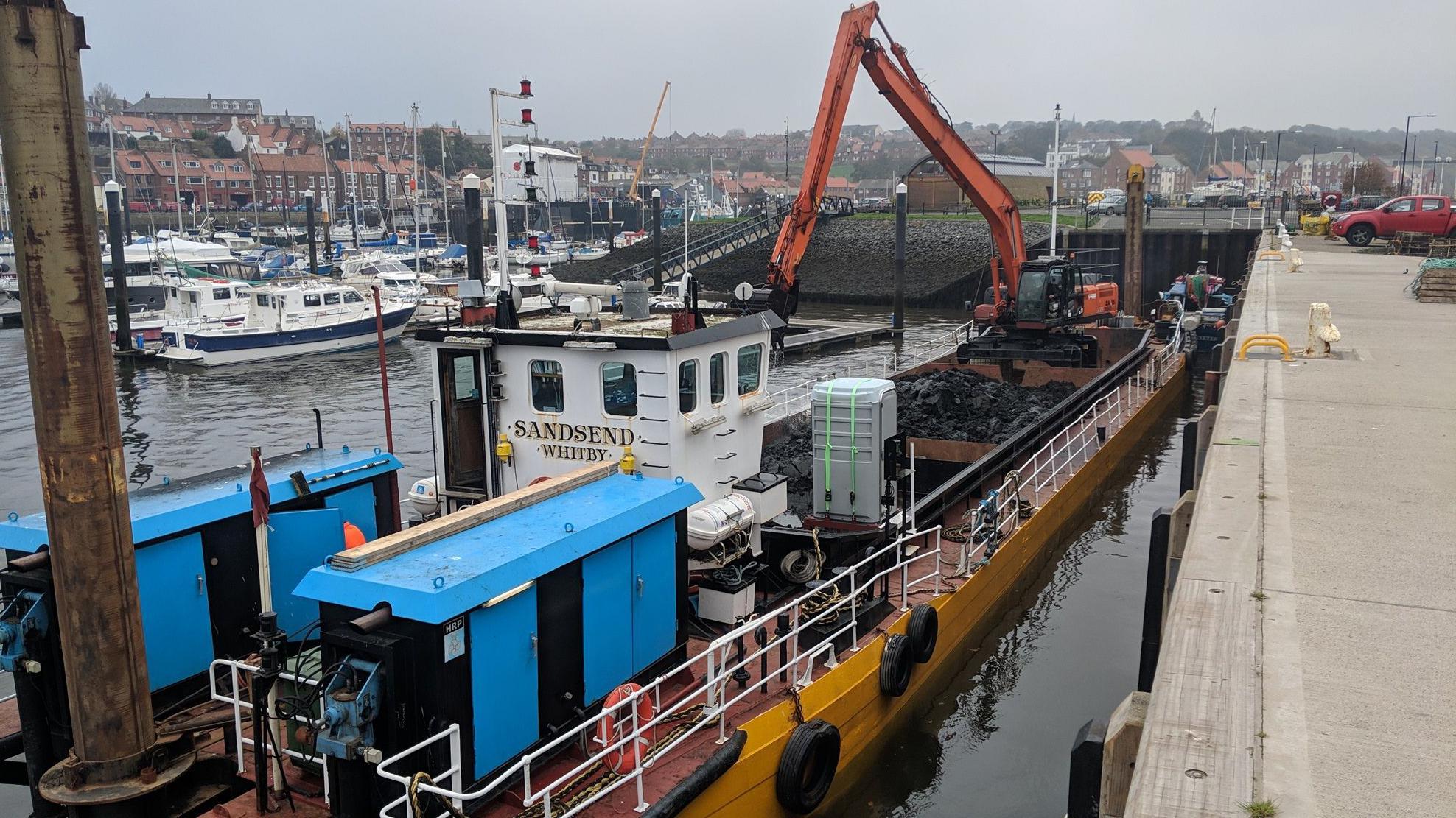 Harbour dredging to resume after - AA1I6yhL.img