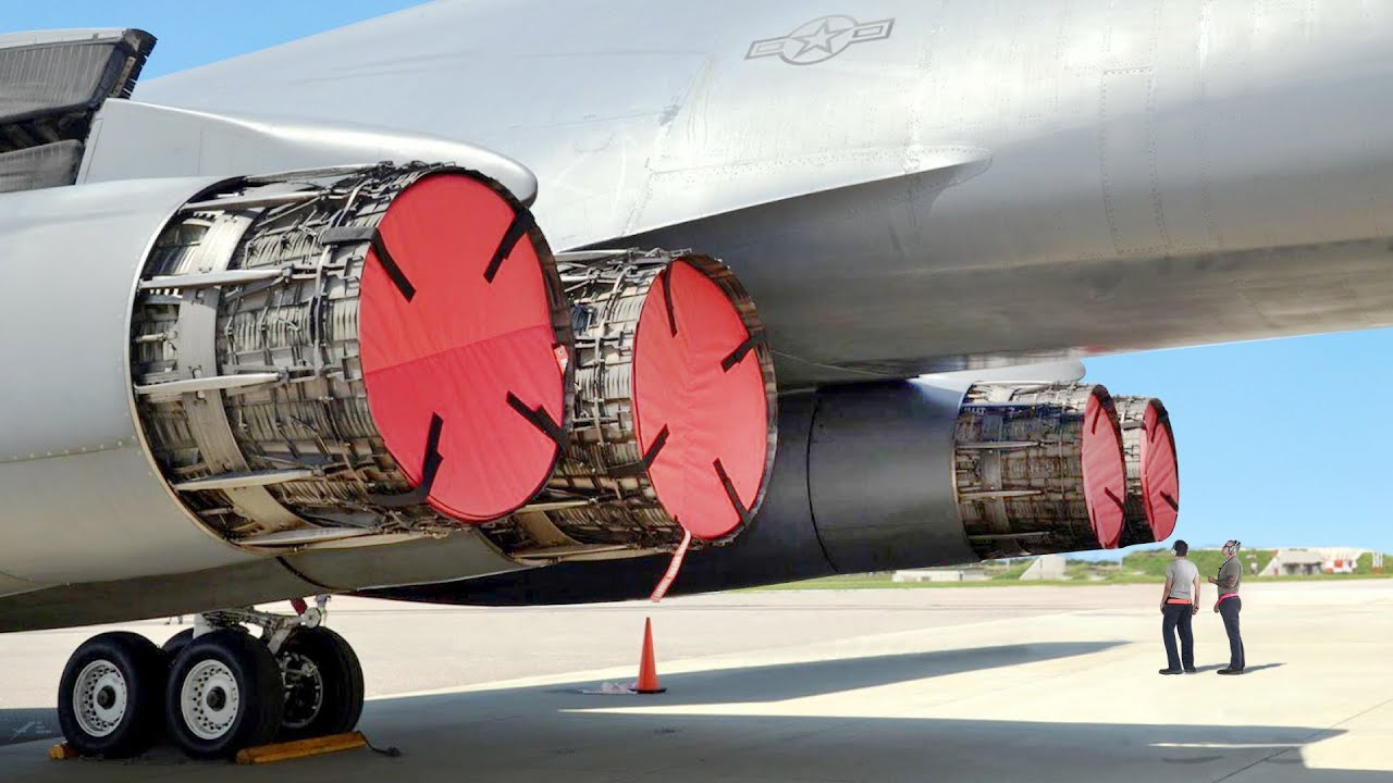 B-1 Lancer showcases impressive power with its powerful engine