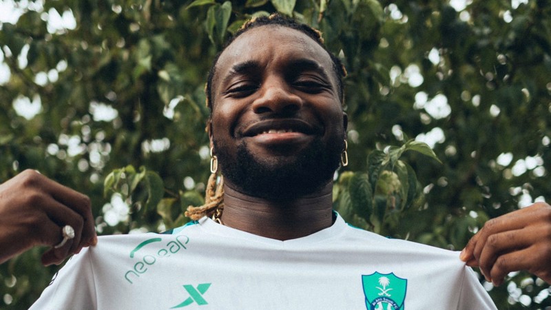 Saint-Maximin salió del futbol turco | AP