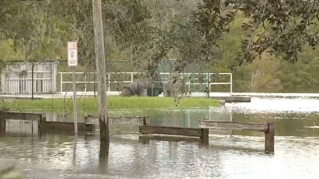 Tampa neighborhood residents worry - AA1I95J1.img