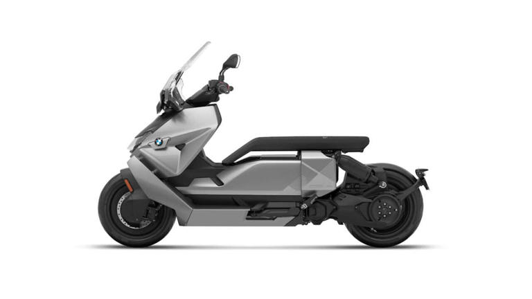 BMW CE 04 至型電羊改款登場 聚焦外觀設計與科技升級