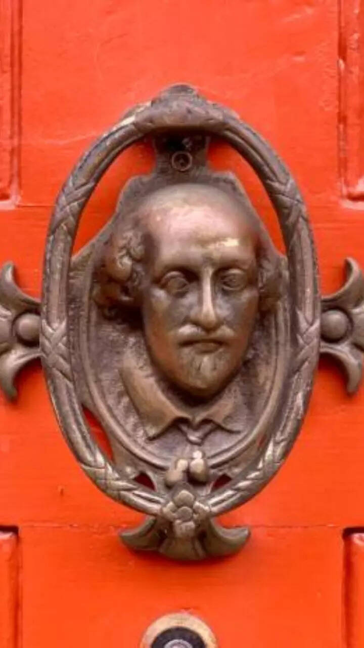 Timeless life lessons from Shakespeare's most powerful quotes