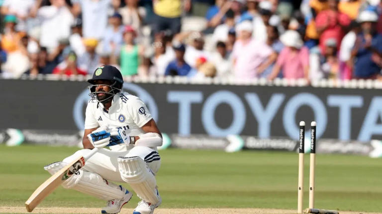 लॉर्ड्स में भारत की दिल तोड़ने वाली हार के बाद CSK ने मोहम्मद सिराज के लिए  3 शब्दों का पोस्ट शेयर किया