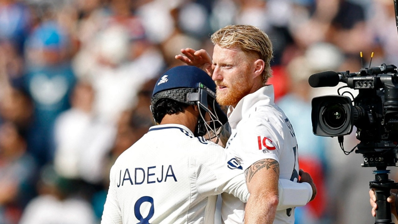 Moment of Lord's Test: Ben Stokes hugs Jadeja after gladiatorial performances
