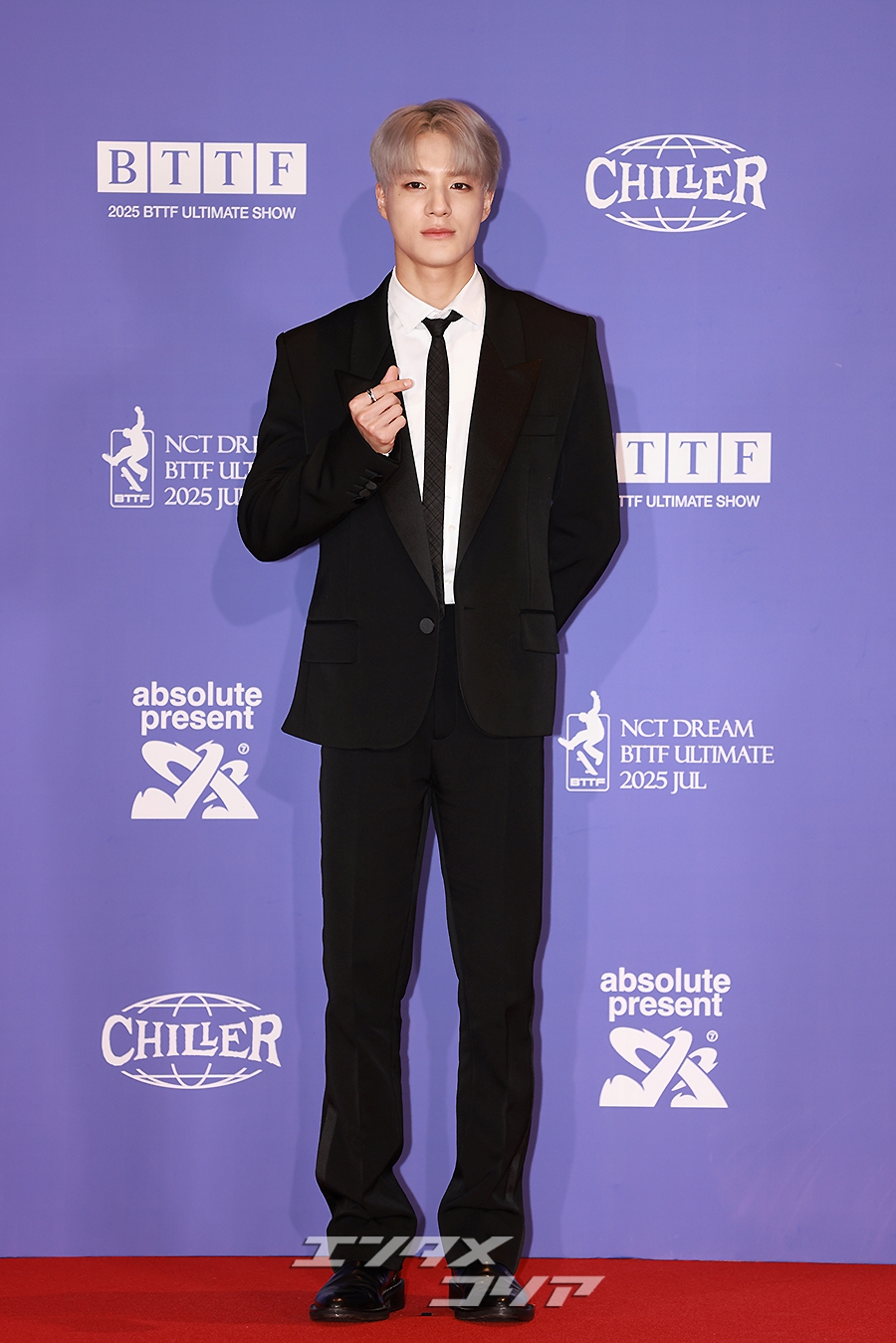 フォト】NCT DREAMジェノ、神秘的な銀髪