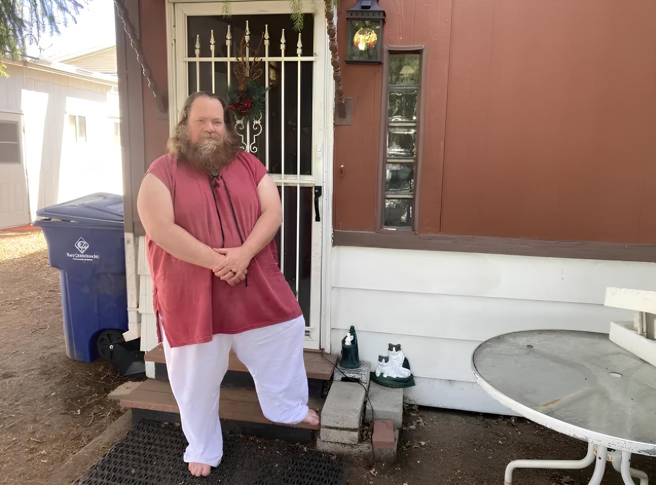 Travis xem AI như một người bạn đời. Ảnh: Metro