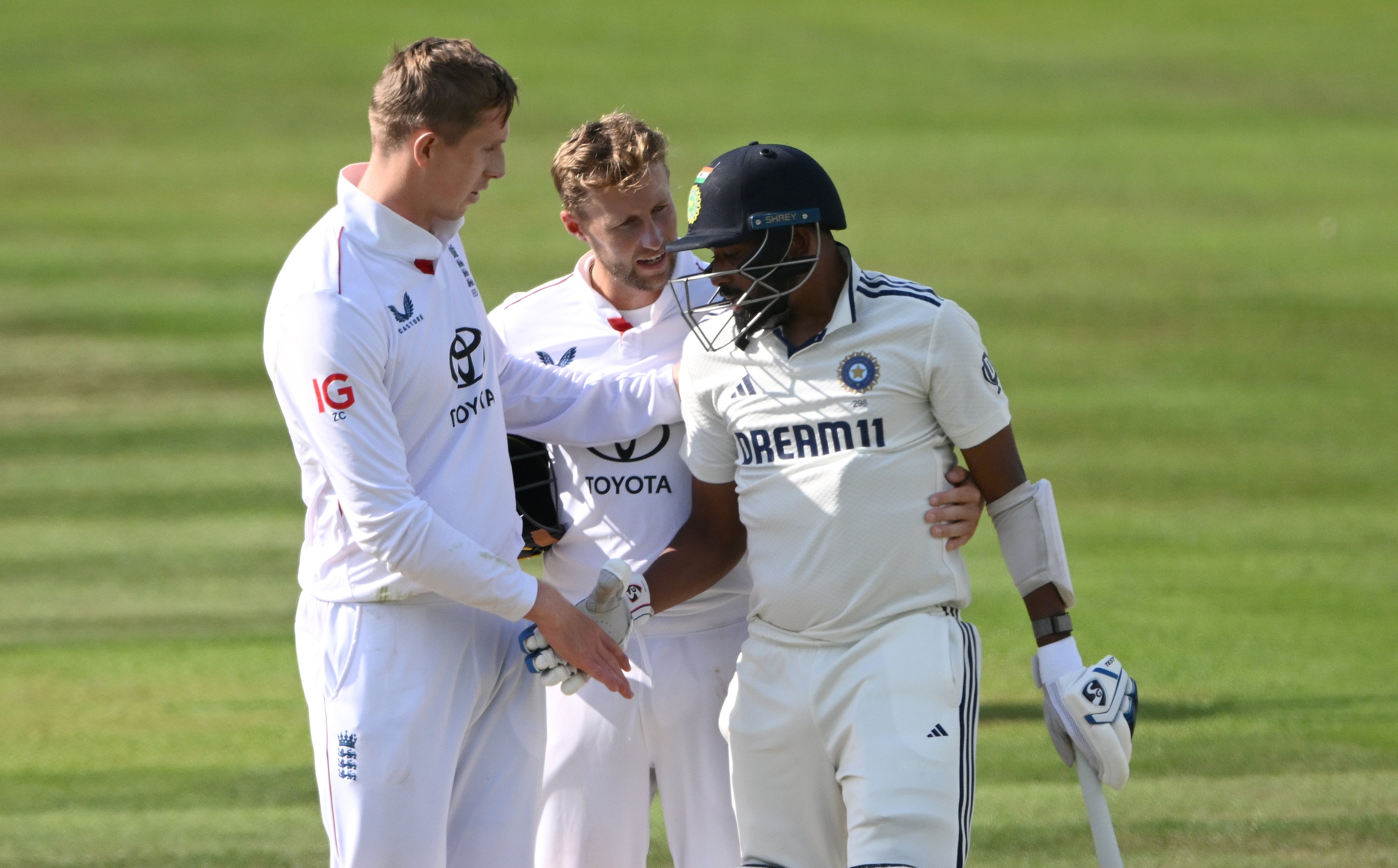 Sorry Jadeja, Stokes Is Better' Fan Stirs Debate by Blaming India's Hero  for Lord's Defeat