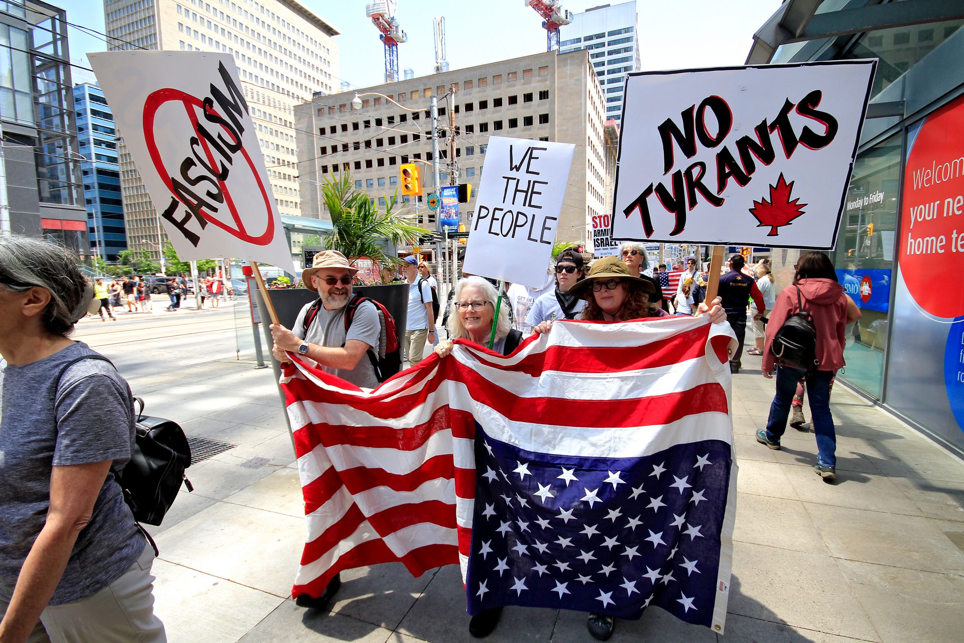 Fewer Canadian tourists are creating problems for Americans