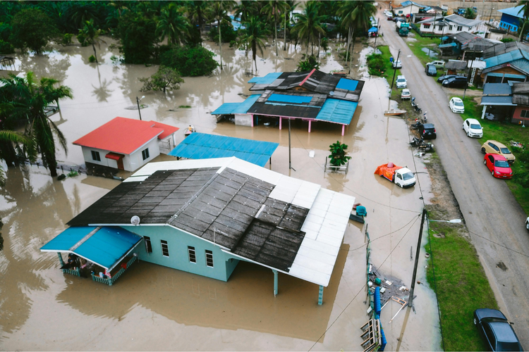 BMKG: 21 Provinsi Berisiko Banjir Rob, Waktu & Lokasi Terkini