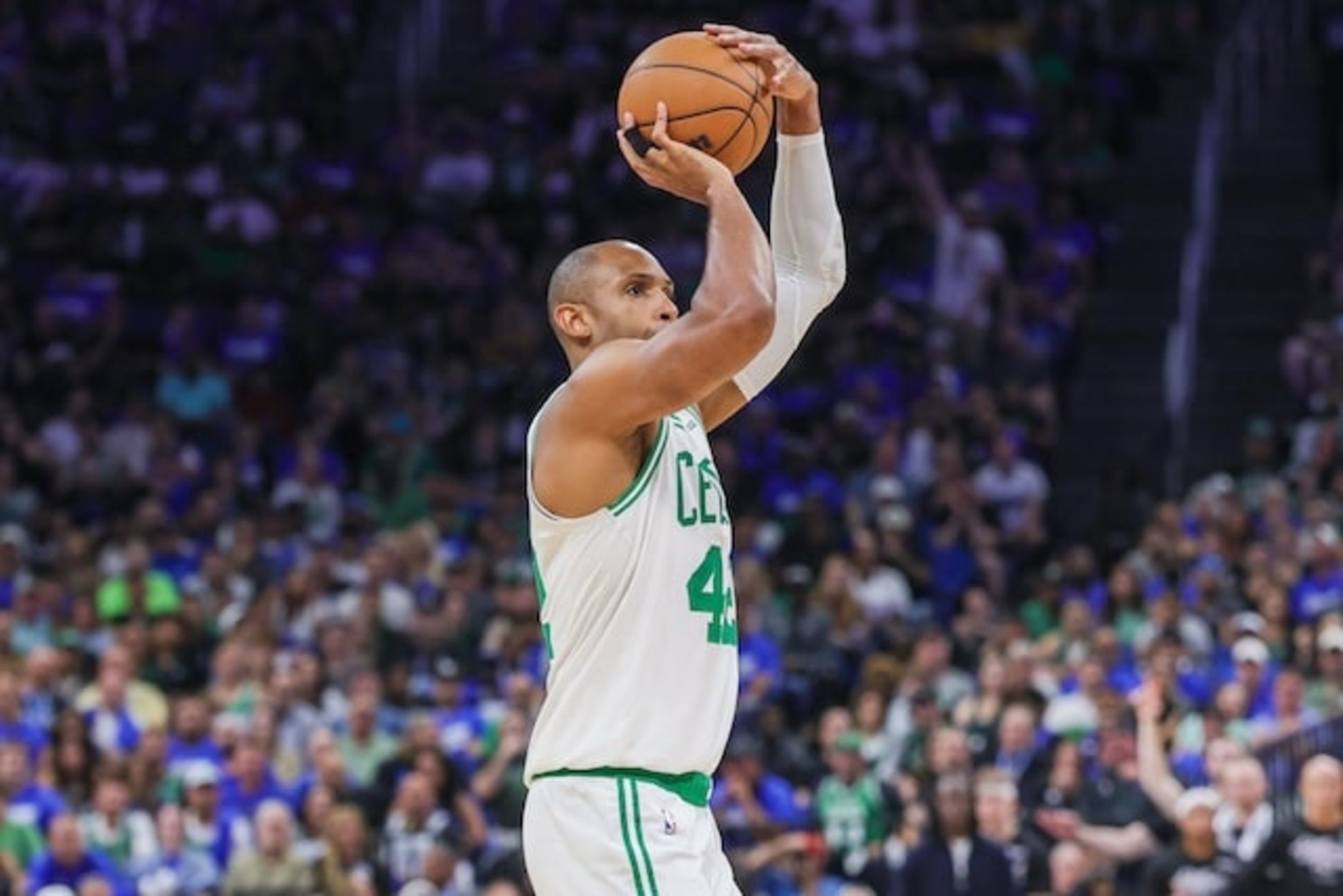 Al Horford Rumors Lakers Still In Mix For Veteran Center