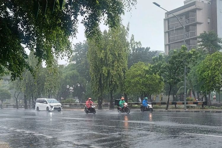 Perawatan Motor Matik Pasca Hujan dan Banjir Ringan