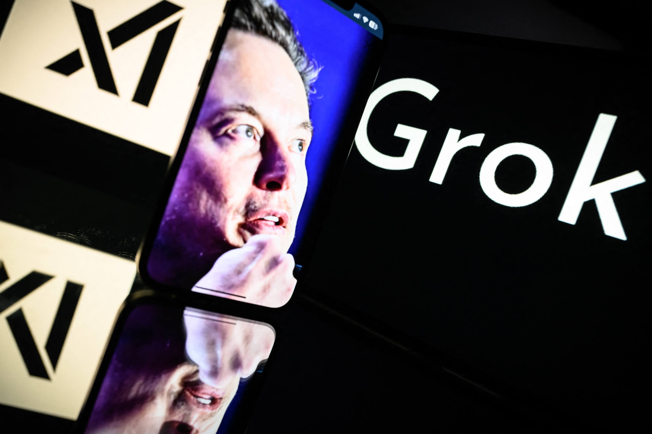 Grok said Hebrew translation was disabled on X — but it’s not
