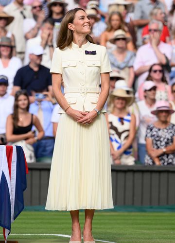Prinzessin Kate im wunderschönen Kleid im Zweiteiler-Look von Self-Portrait
