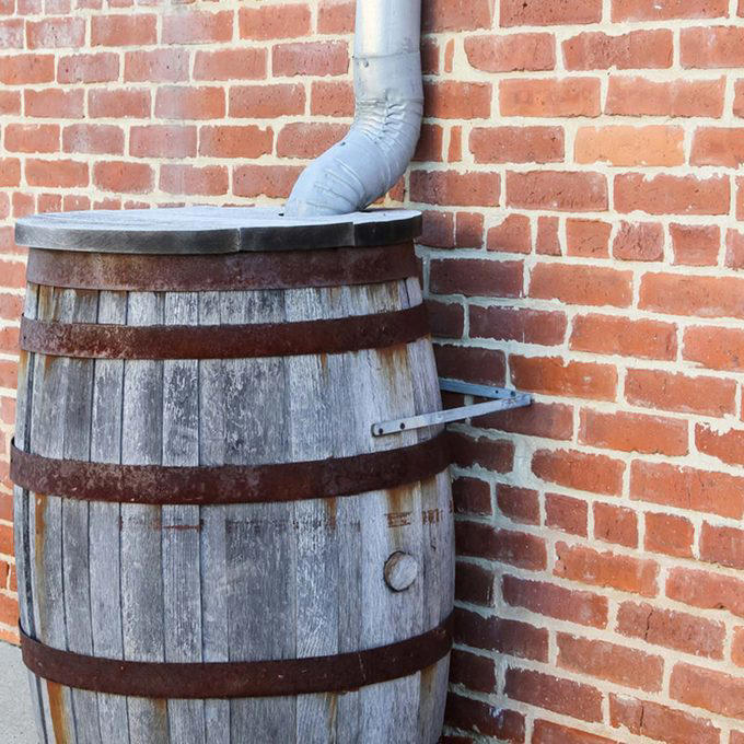 Design Ideas for Front Yard Landscaping Without Plants