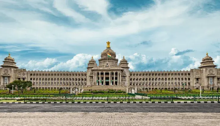 10 Must Visit Places in Bangalore