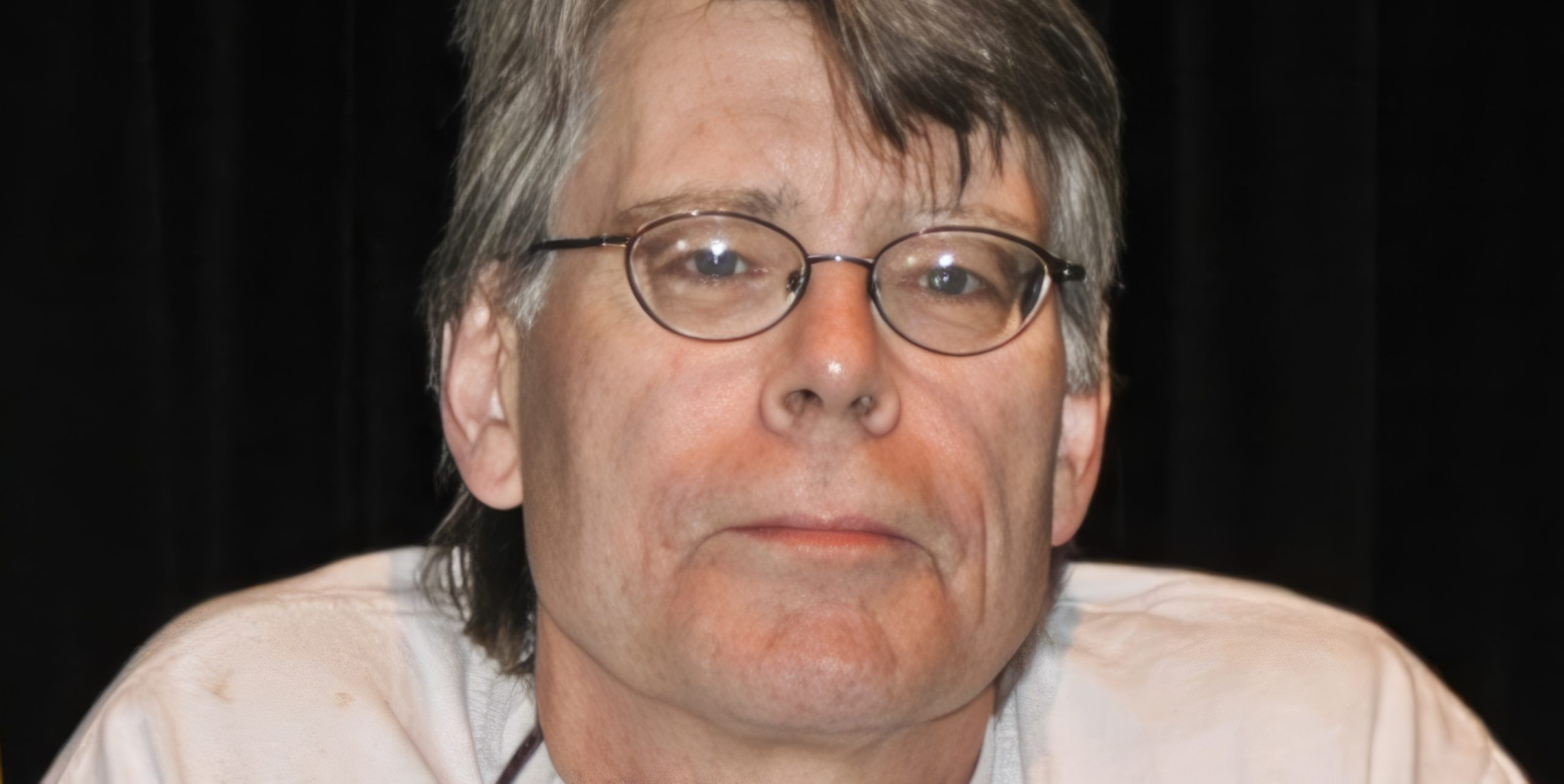 Le tweet étrange de Stephen King sur l'affaire Epstein : les fans ...