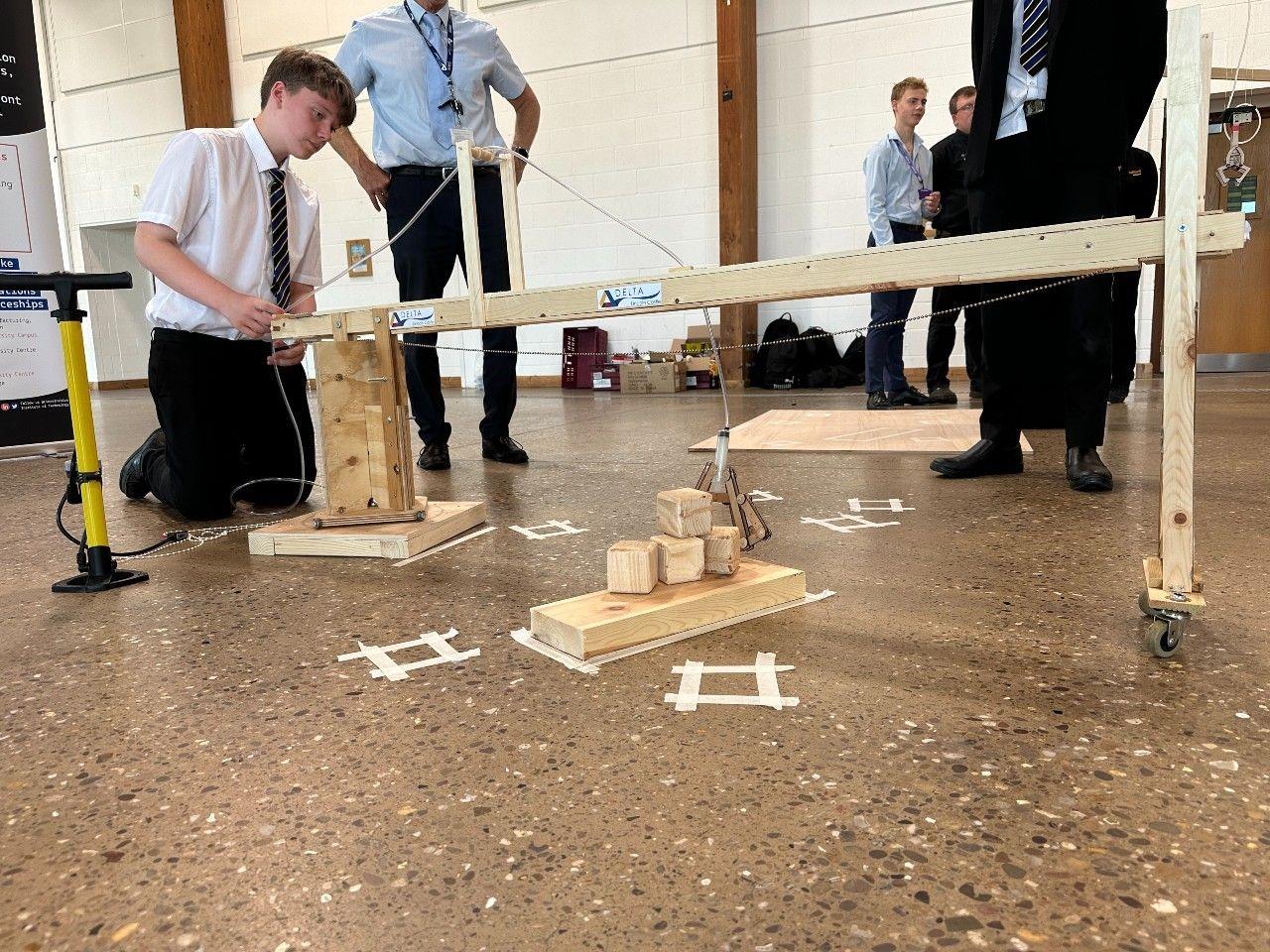 Pupils build cranes in Lincolnshire Institute of Technology STEAM Challenge