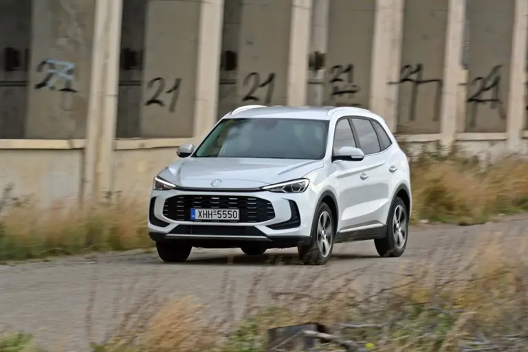 Αυτά είναι τα 6+1 SUV που αξίζει να δεις- Με "ταβάνι" τα 26 χιλιάρικα