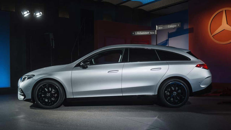 Mercedes CLA Shooting Brake (2025)