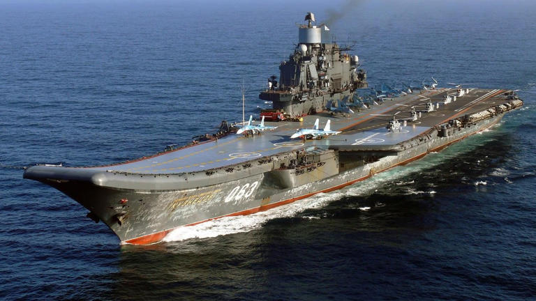 Russia’s ‘New’ Shtorm-Class Nuclear Aircraft Carrier Brilliantly Summed ...