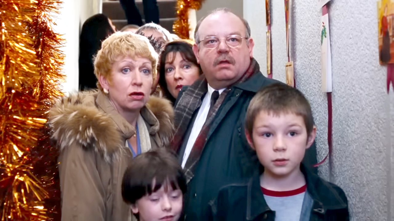 Love Actually and EastEnders star Jo Bacon dies aged 7