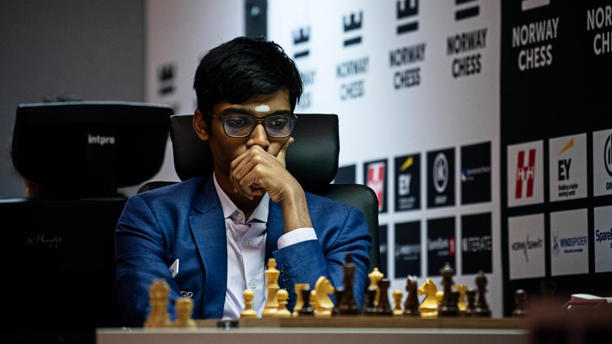 R Praggnanandhaa stuns Magnus Carlsen in Freestyle Chess tournament