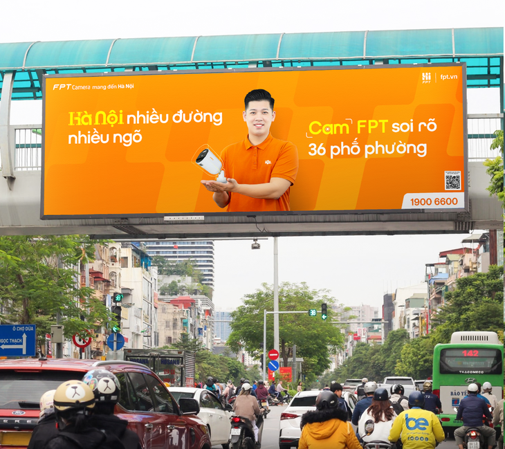 FPT ‘phủ cam’ toàn quốc: 1000 lời chào sáng tạo đậm bản sắc Việt