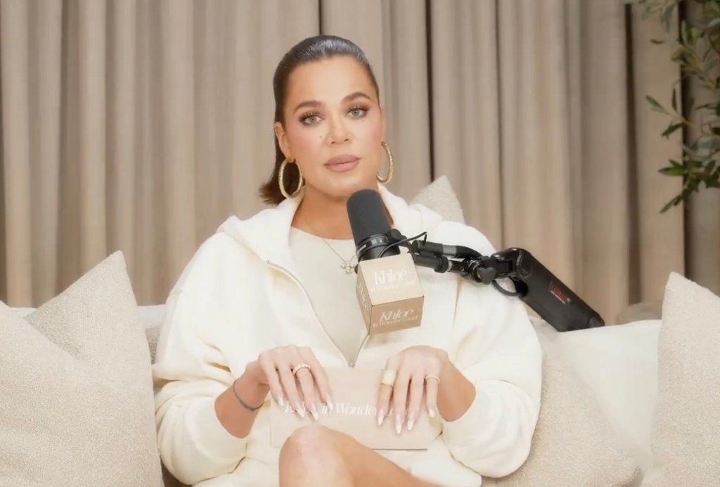 Khloé Kardashian labeled 'delusional' after wild Photoshop claim: 'Why are  you still lying?'