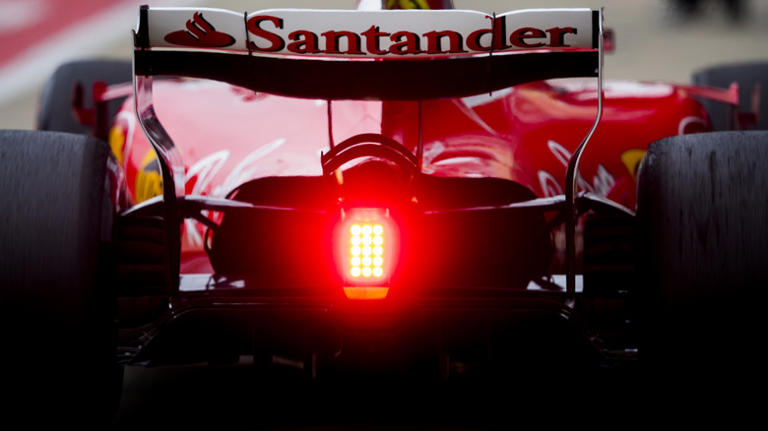 Why Do F1 Cars Have A Flashing Red Light At The Back?