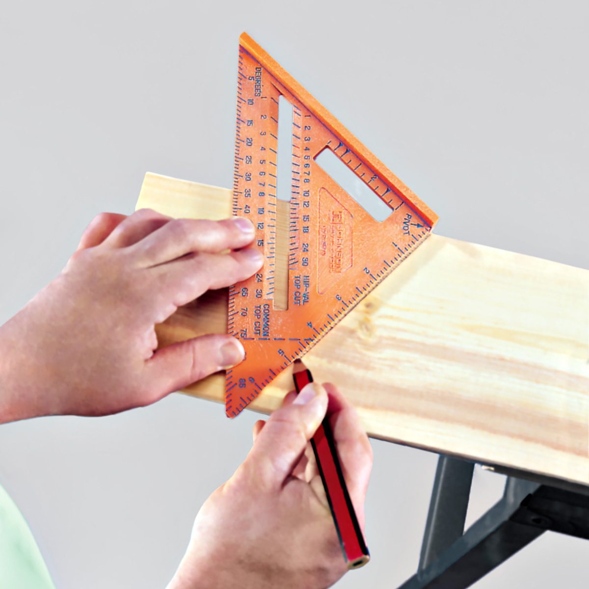 How To Use A Speed Square Ft