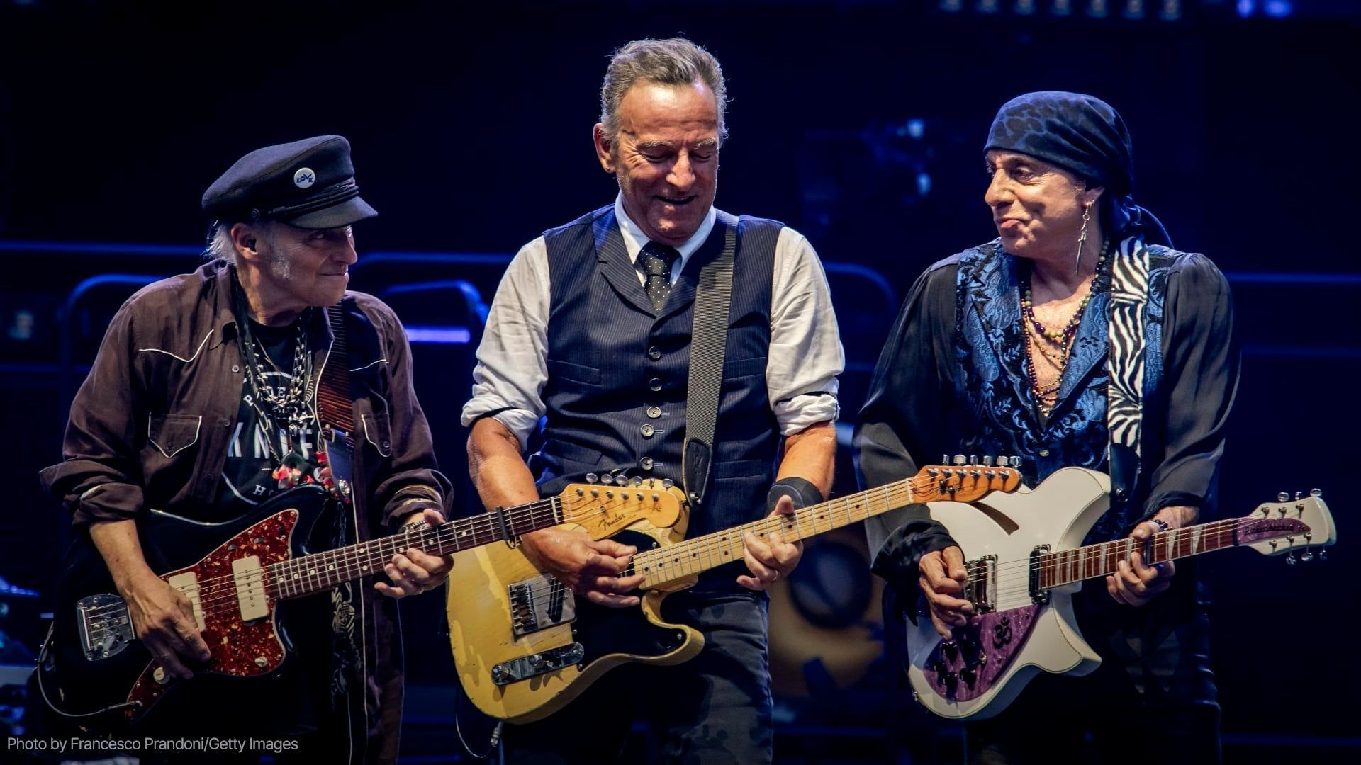 Bruce Springsteens politisch brisante Tournee bringt historische 700 ...