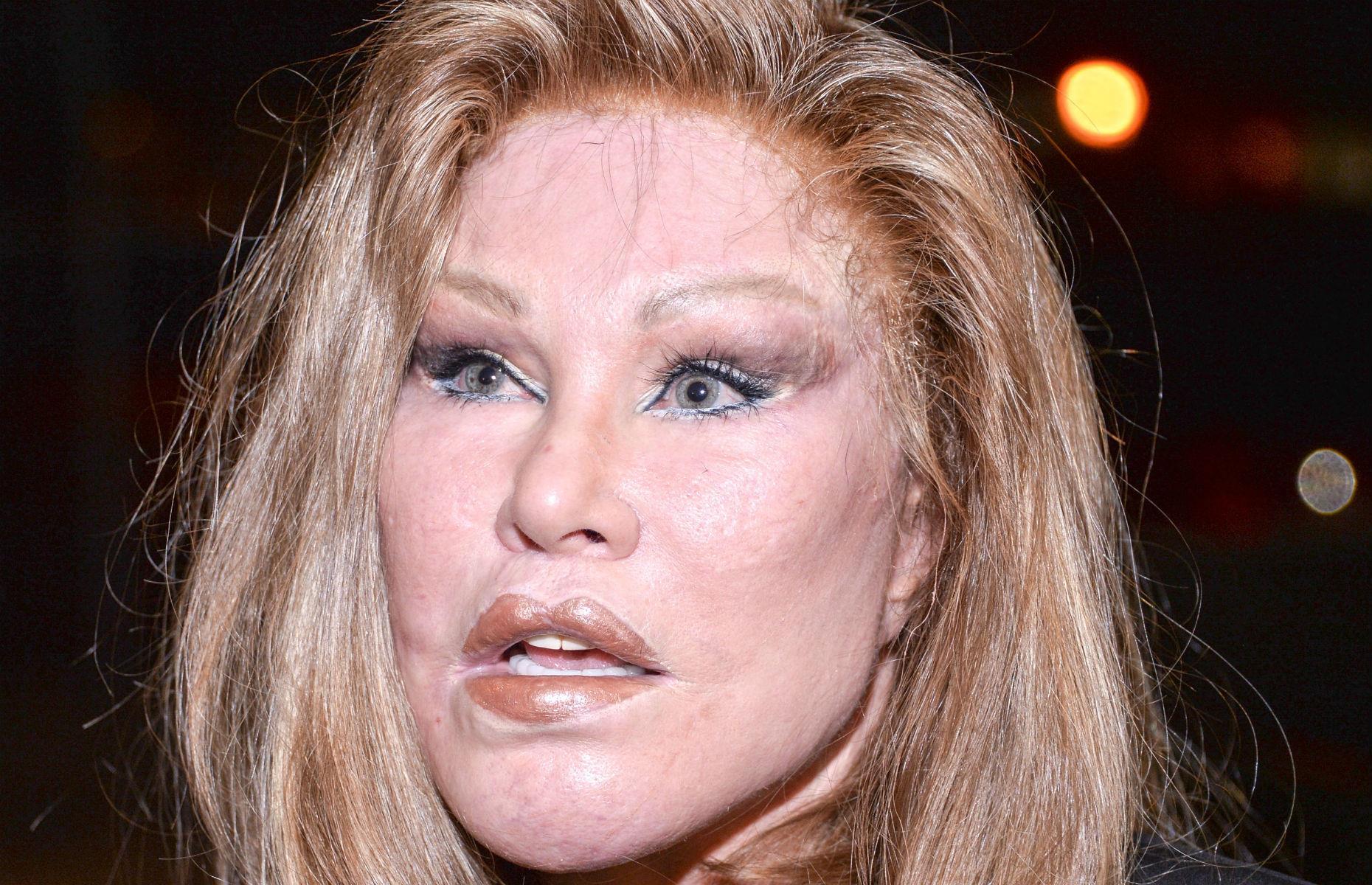 Riches To Rags 10 Billionaires Who Went Broke