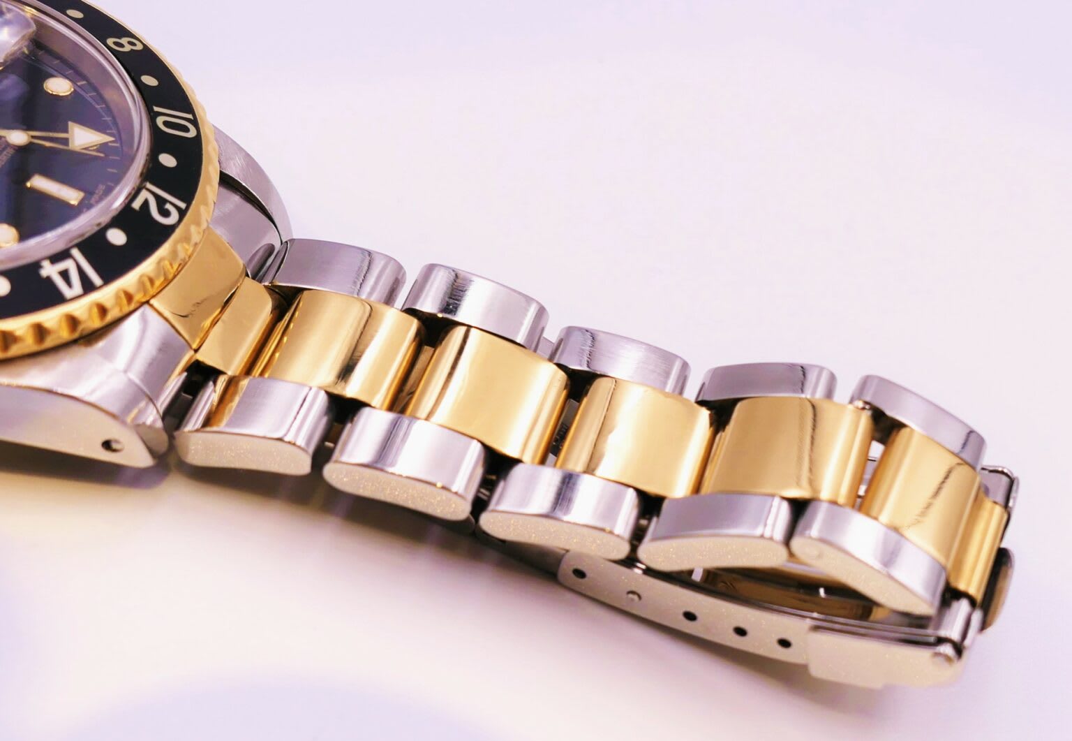 山本由伸 時計 山本由伸がドジャース入団会見で着用していた時計とは？ | Culture