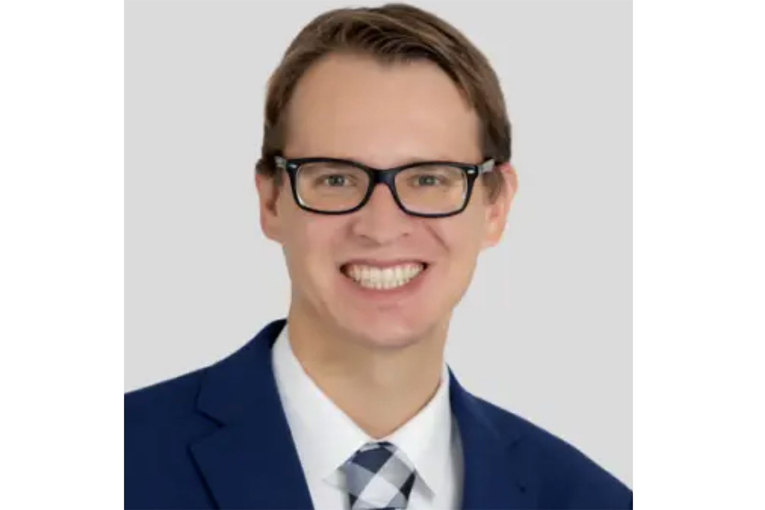 Man, 28, Dies Days After Being Struck by Lightning on Golf Course