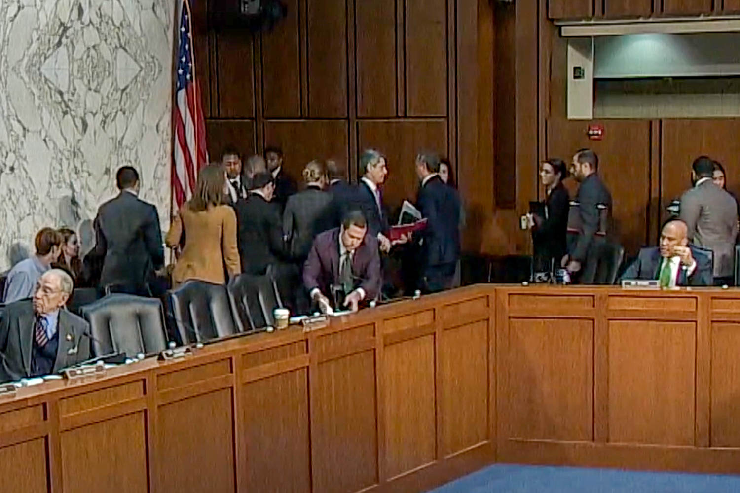 Democrats walk out of committee meeting mid-vote on Trump judicial ...