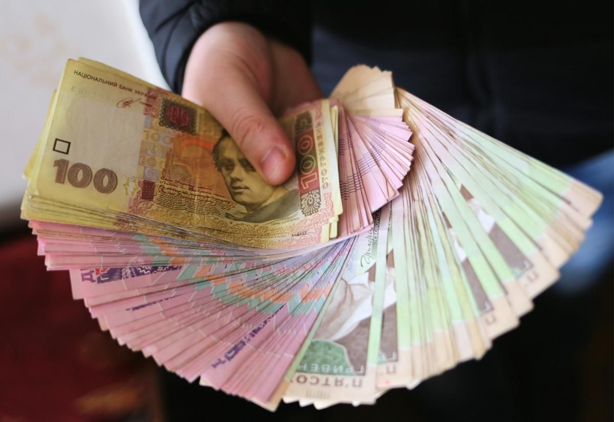 4 Risiko jika Menghabiskan Seluruh Limit Kartu Kredit, Wajib Tahu! 