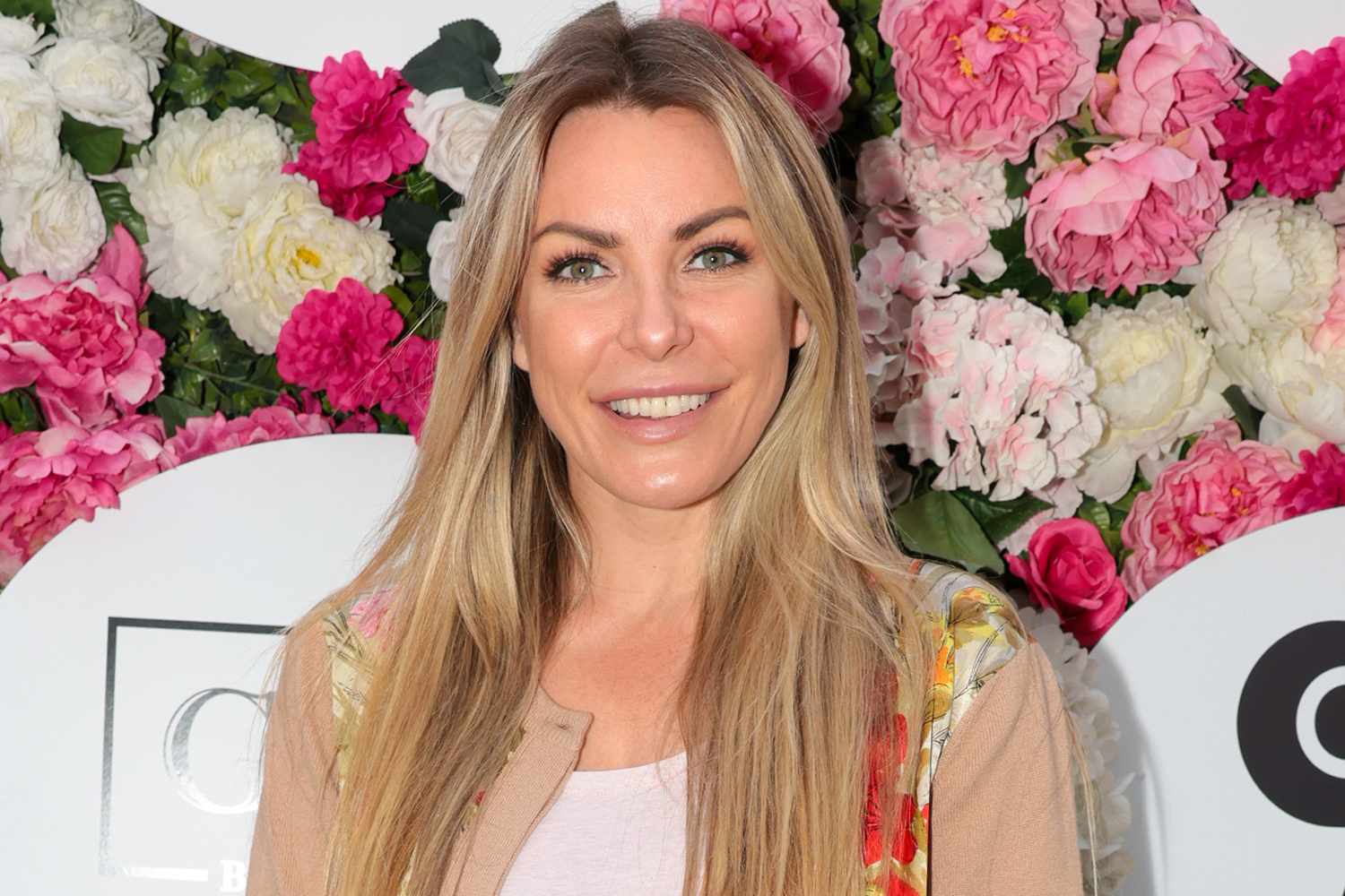 Crystal Hefner Clashes With Jon Lovitz Over Playboy Memoir