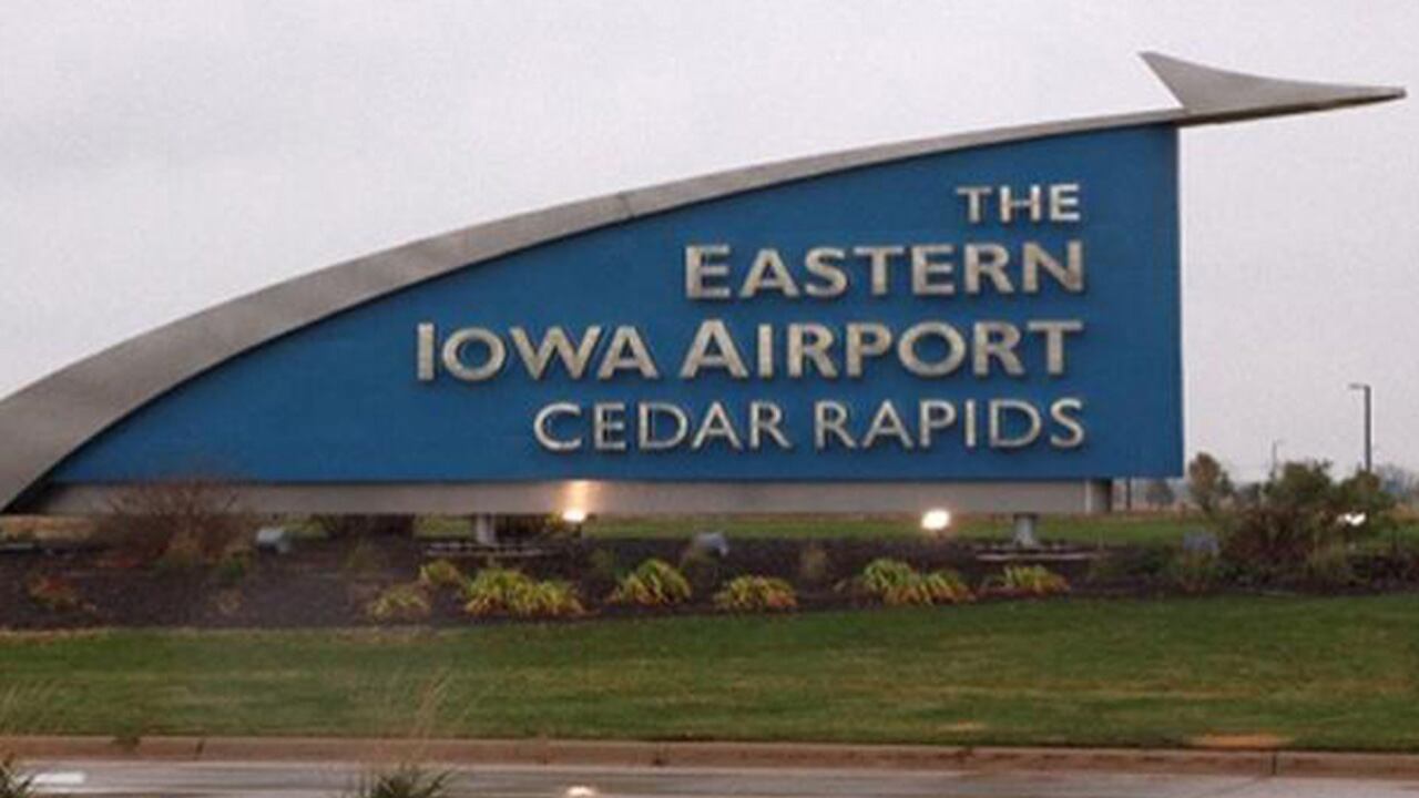 New shuttle to Eastern Iowa Airport launches next month for Dubuque ...