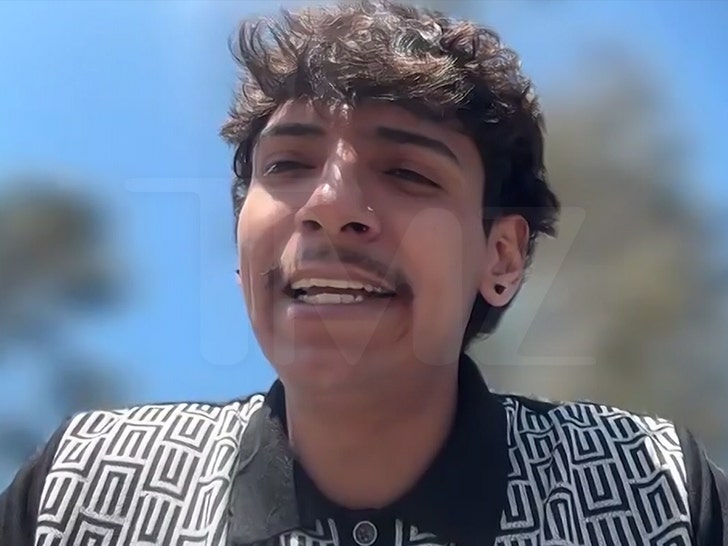 Army Veteran Says He Was Wrongfully Detained in ICE Raid, Plans to Sue