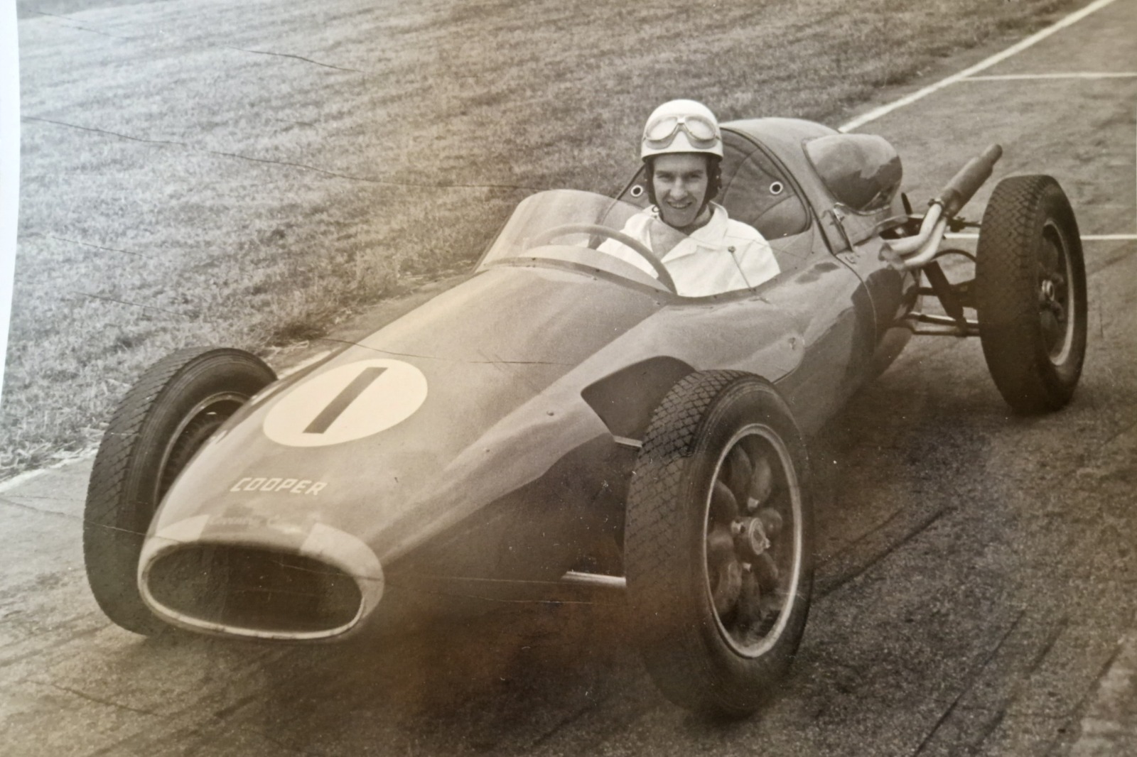 The remarkable 90-year-old who's still racing