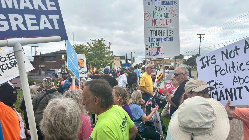 Southwest Michigan organizes for 'No Kings 2.0' protests amid ...