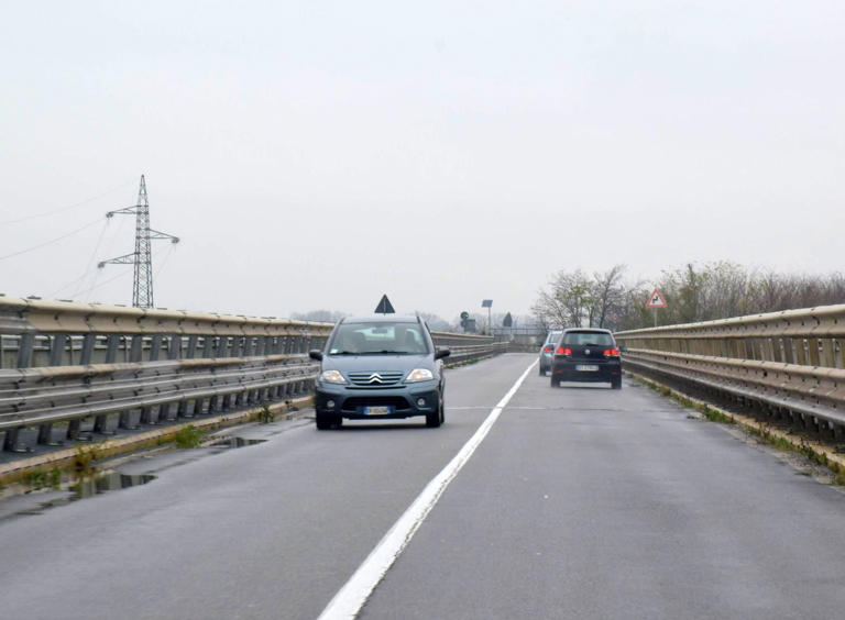 Il ponte di Bressana Bottarone chiude per lavori: caos annunciato per ...