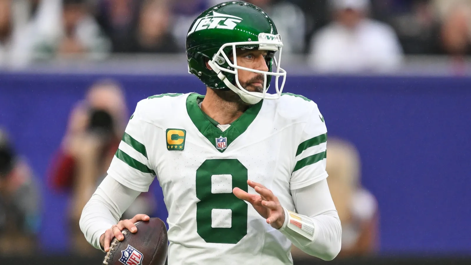 Aaron Rodgers blasts media for invasion of privacy over his marriage Aaron Rodgers blasts media for invasion of privacy over his marriage