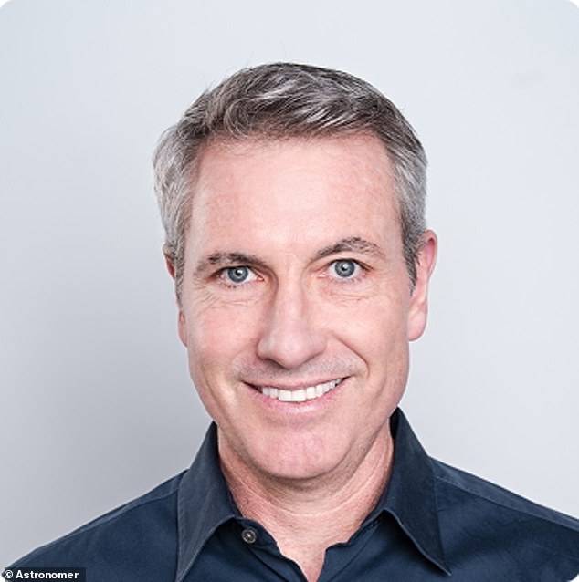 Tech CEO placed on leave amid fallout over Coldplay kiss cam footage with female colleague