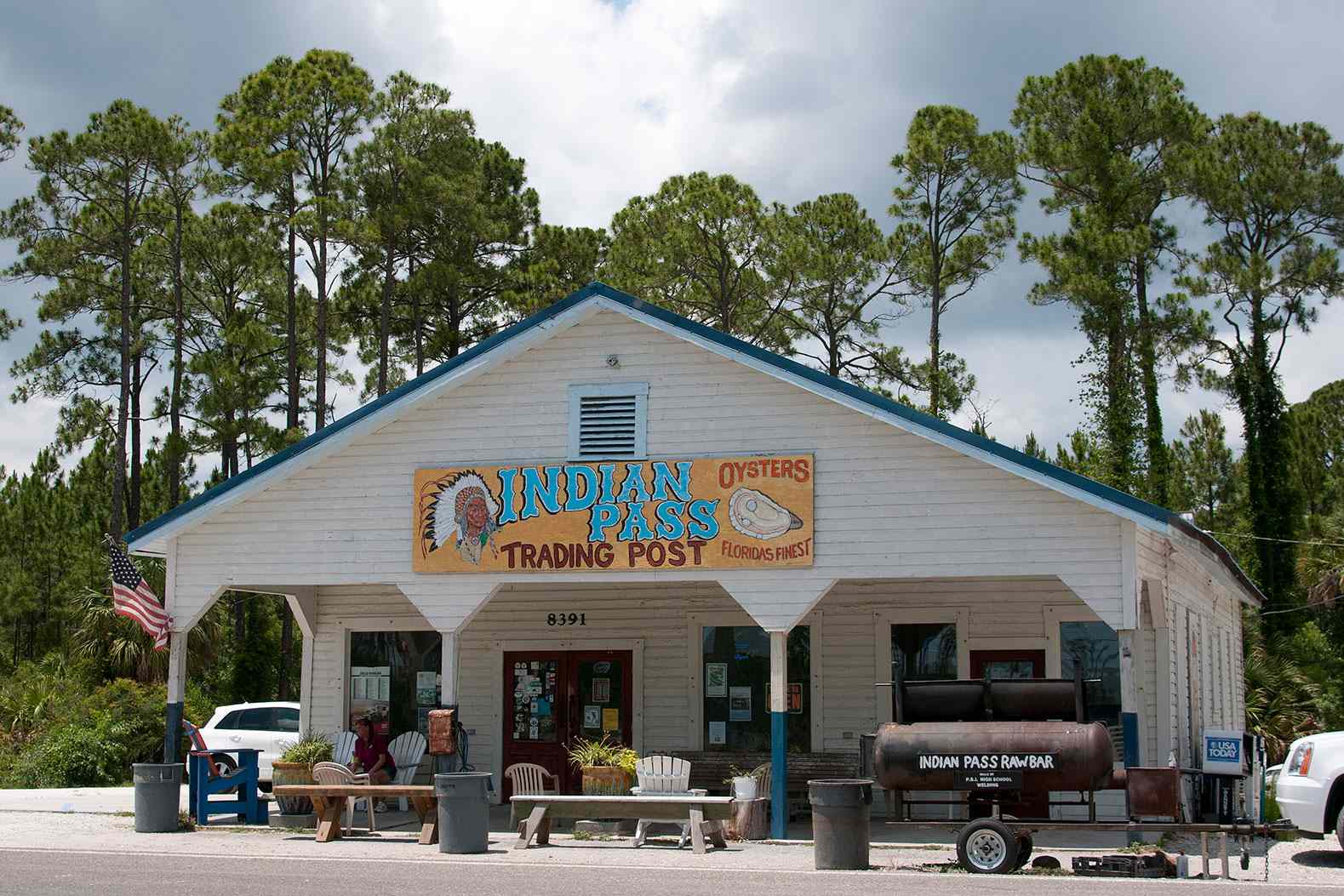 This Raw Bar On Florida’s Forgotten Coast Still Operates On The Honor System