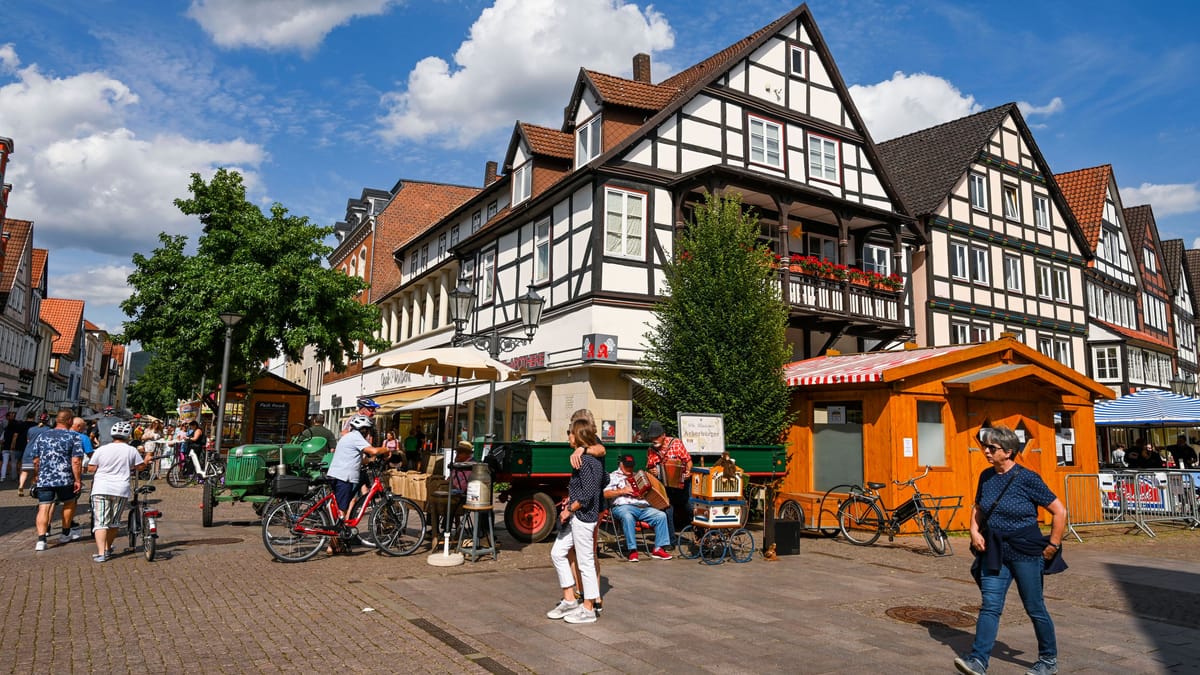 Hannover Tipp: Rinteln – Fachwerk trifft auf coole Strandoase | Geheimtipp