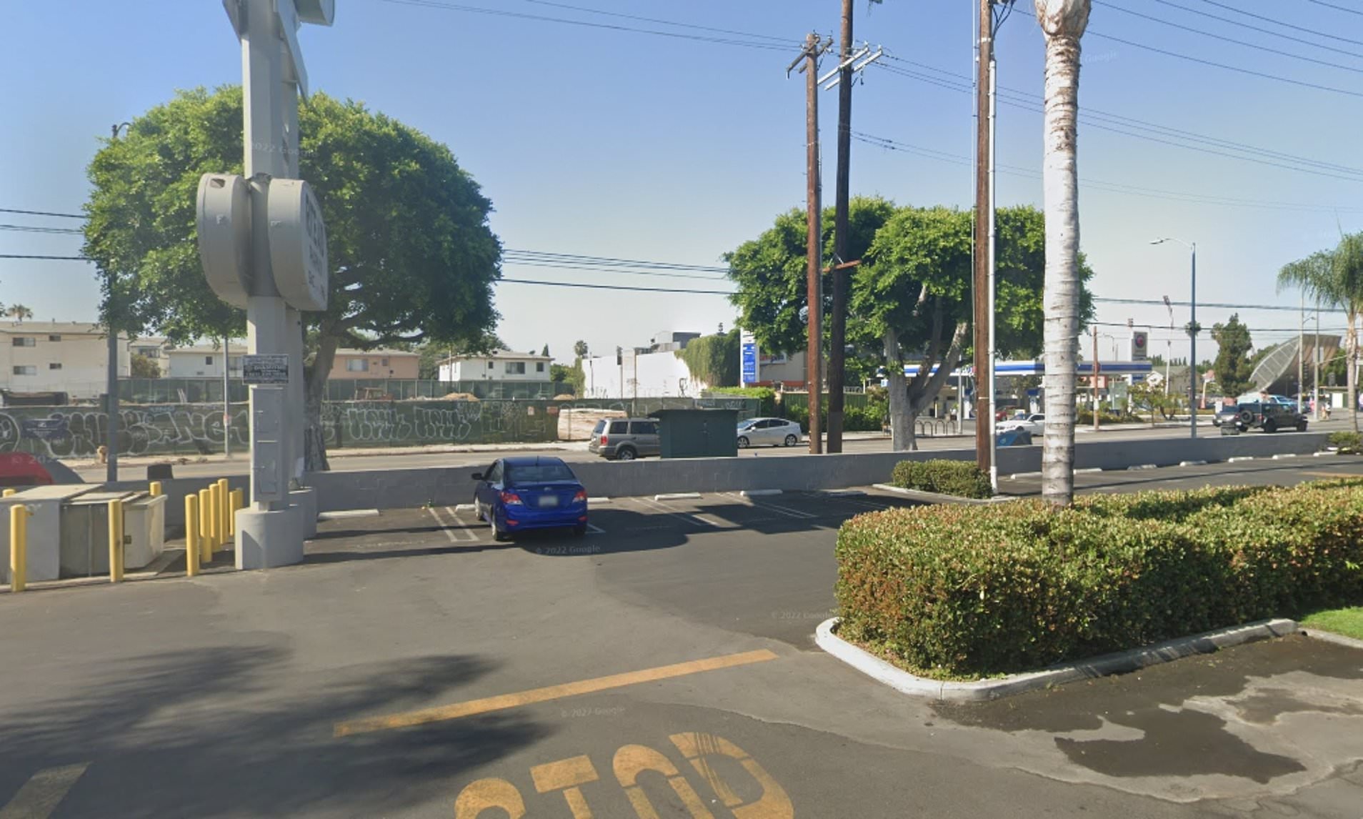 Vehicle 'ploughs into crowd' in Los Angeles to injure at least 20